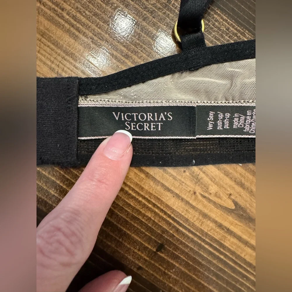 Victorias Secret chic black